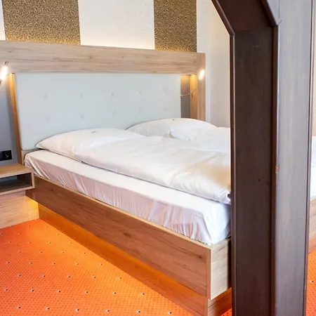 Otel Flair Deutsches Haus Arendsee (Altmarkkreis Salzwedel)