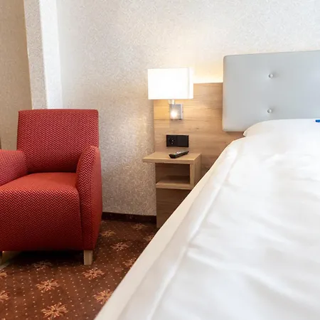 Hotel Flair Deutsches Haus 4*